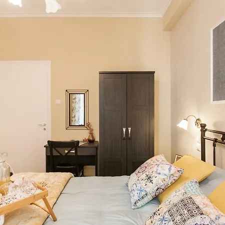 Modern Antique Private Near To Acropolis Museum And Metro Station Apartment Athens