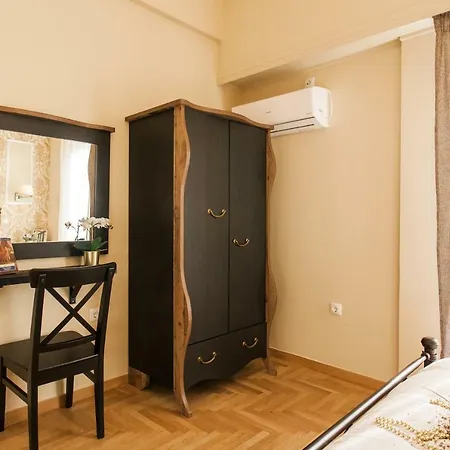 Apartment Modern Antique Private Near To Acropolis Museum And Metro Station Athens